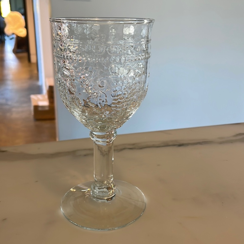 Glass stem glasses